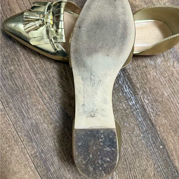 J. Crew 9 EUC Gold Flats with D'Orsay Design - Picture 6 of 13